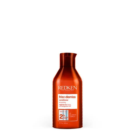 Acondicionador sin sulfatos Redken Frizz Dismiss anti-frizz para suavizar y controlar el cabello con frizz